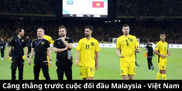 Áp lực thành tích khiến trận đấu thêm nóng